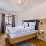 Rosa Apartament *